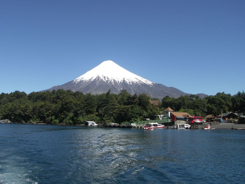 Vulcano Osorno vom Lago Todo los Santos aus gesehen